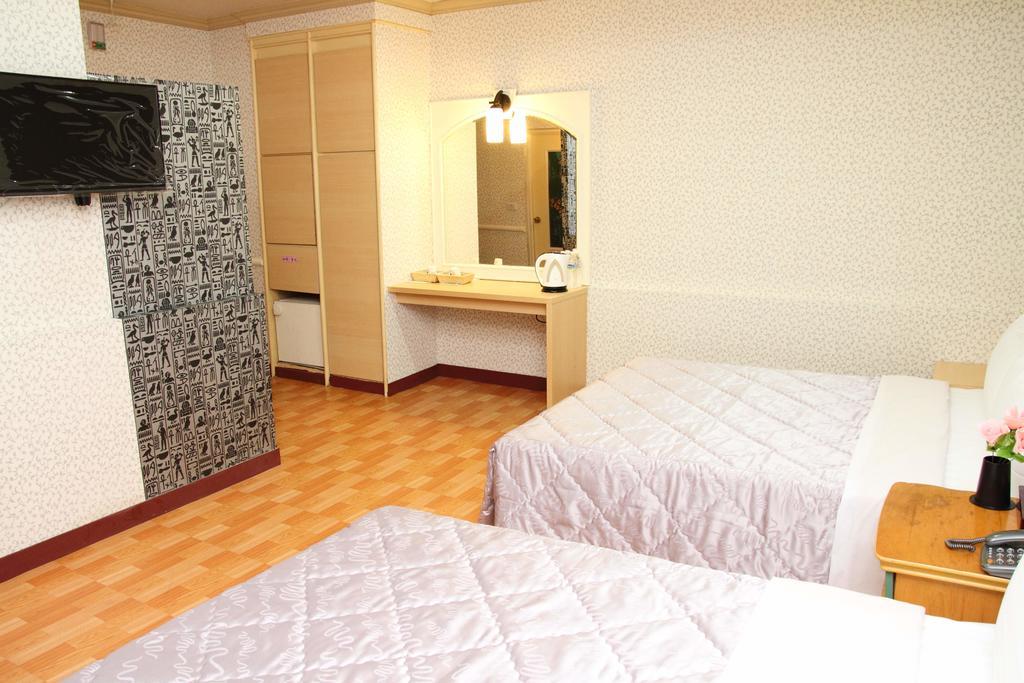 Yadu Hotel Bade Oda fotoğraf